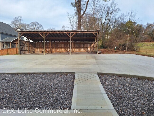 Building Photo - 4 br, 2 bath House - 5201 Lonas Drive