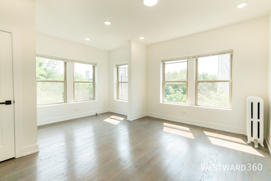 Foto principal - 6201 N Glenwood Ave