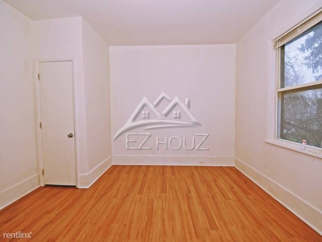 Foto del edificio - 3914 W Cold Spring Ln