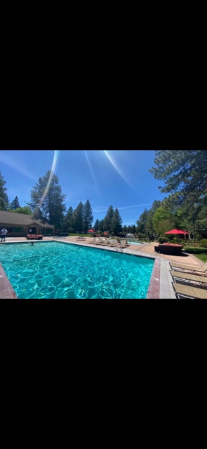 Primary Photo - 18575 SW Century Dr