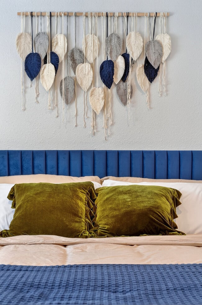 Building Photo - 1004 Airport Blvd