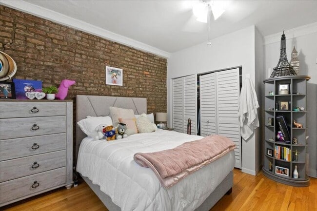 Building Photo - 2 bedroom in Chicago IL 60614
