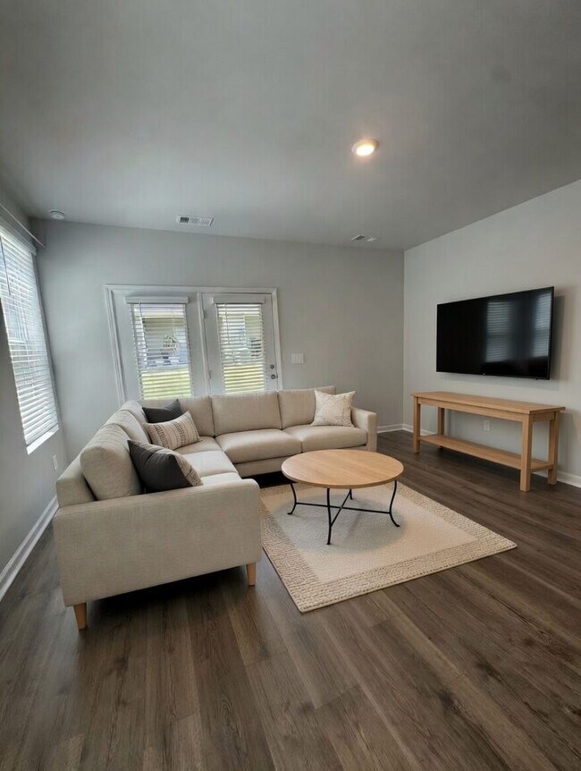 Foto del edificio - 1406 Walker Wy