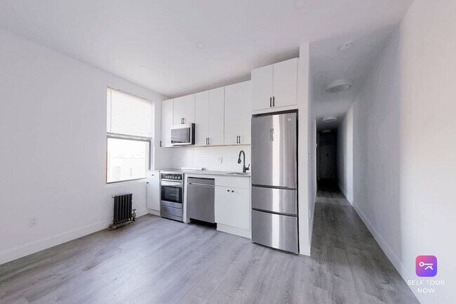 Foto del edificio - 34-04 34th Ave