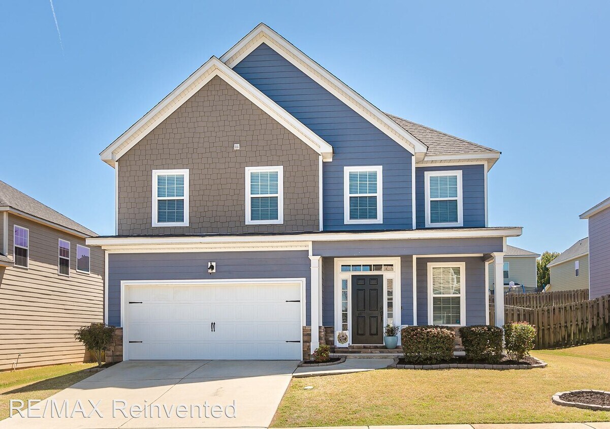 Foto principal - 4 br, 2.5 bath House - 2516 Kari Lane