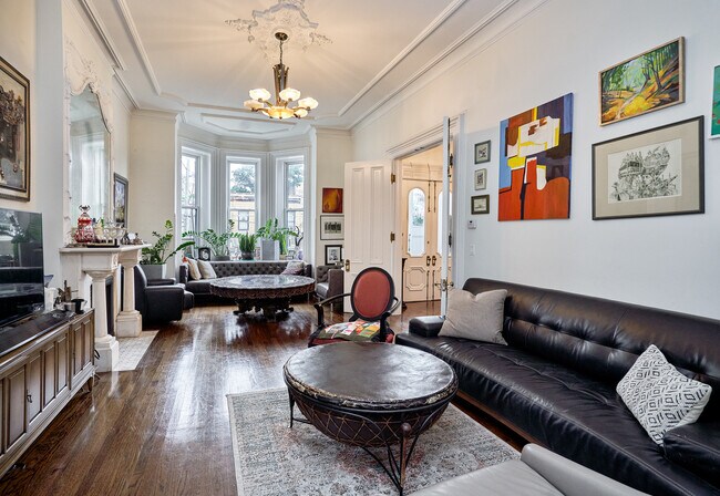 Foto del edificio - 338 W Armitage Ave
