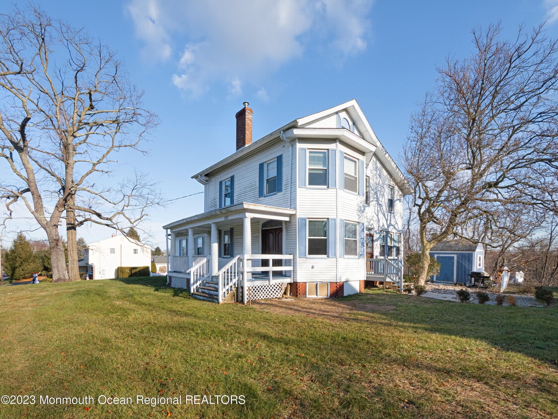 123 Reynolds Dr, Eatontown, NJ 07724 House Rental in Eatontown, NJ