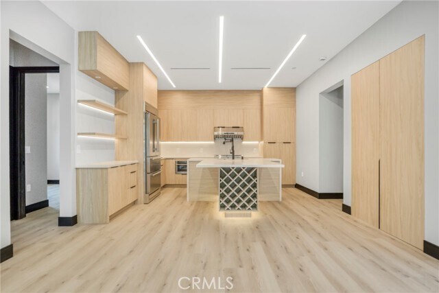 Foto del edificio - 20520 Sherman Way