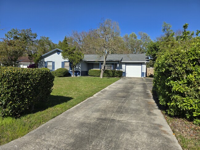 Foto del edificio - 425 Sunnyside Dr