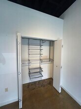 Building Photo - 420 N Adams St