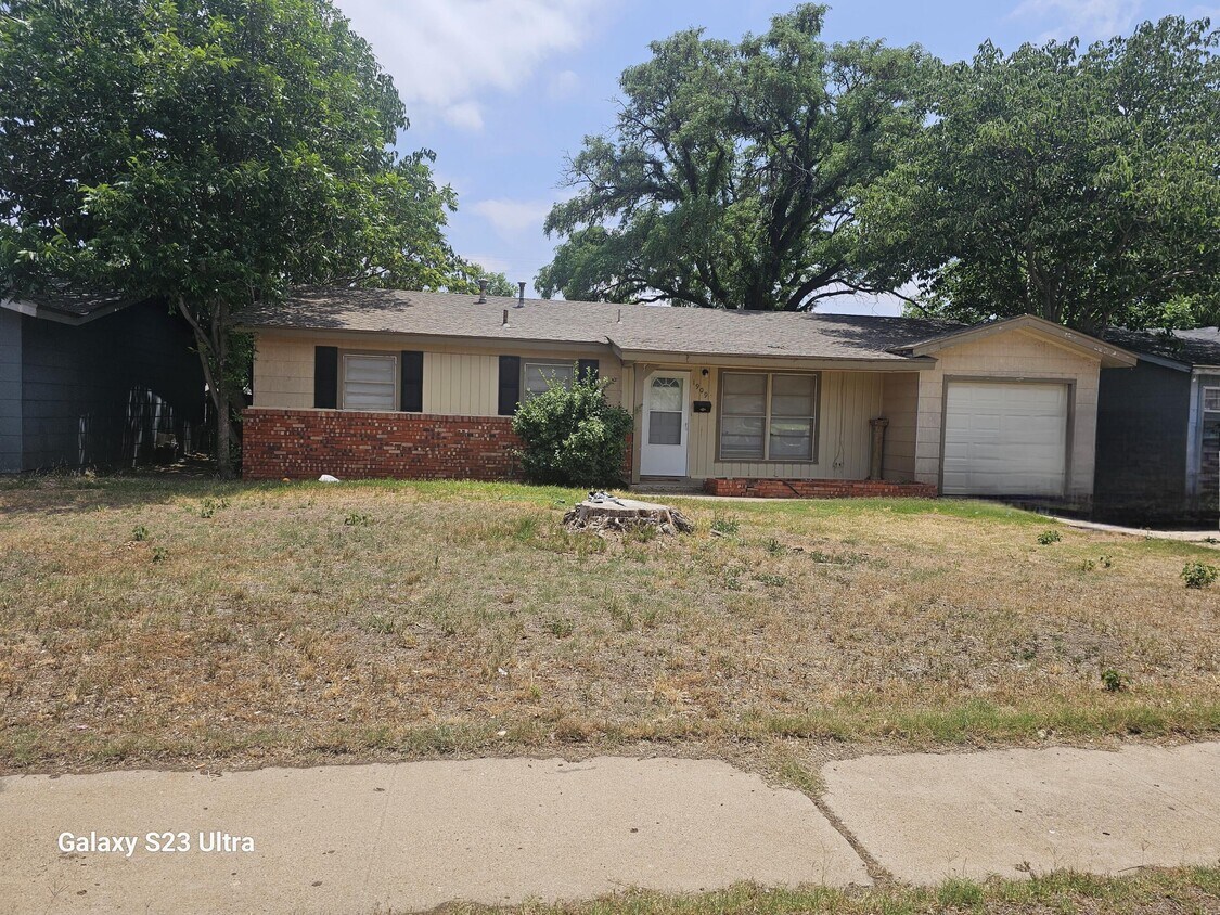 Foto principal - 1909 45th St