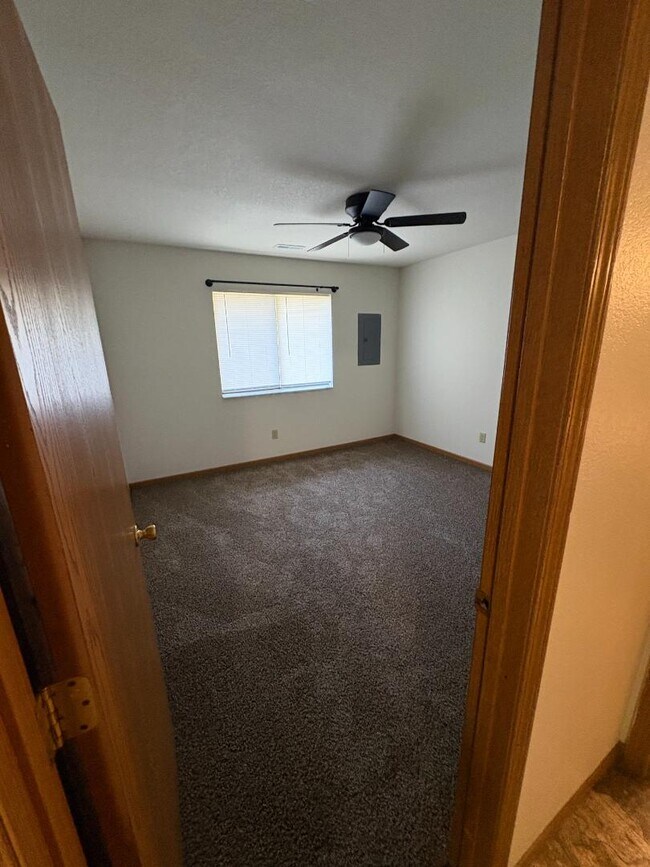 Foto del edificio - 1015 N St Joe Dr