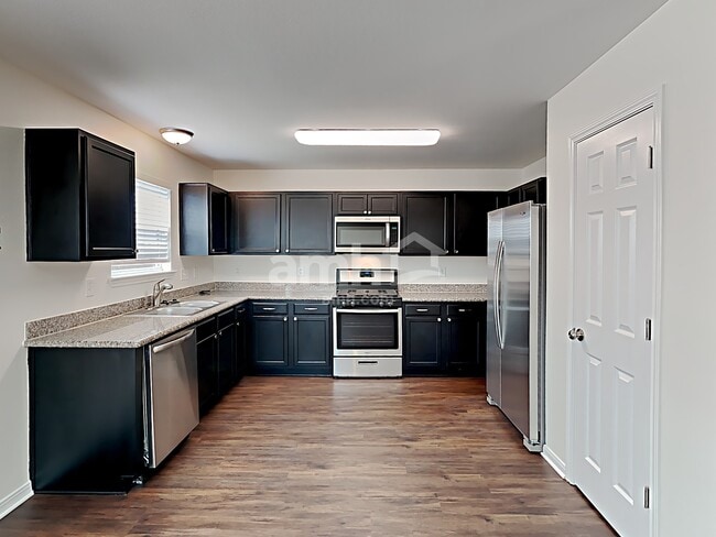 Foto del edificio - 18011 Shallow Leaf Ln