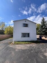 Building Photo - 265 S Union Rd