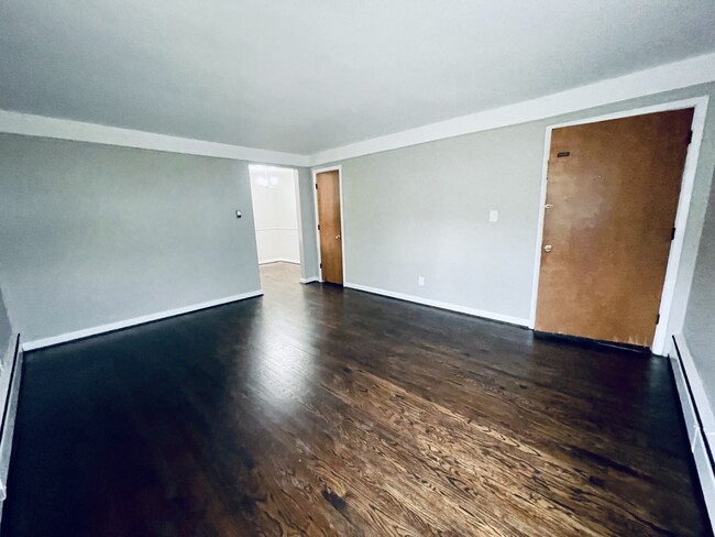 Living Room - 4012 O Leary Ave