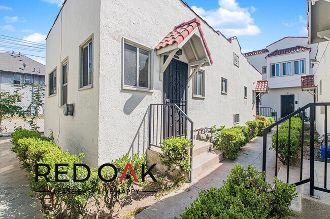 Foto del edificio - 424 E 20th St