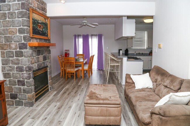 Foto del edificio - 1336 Vardon Rd