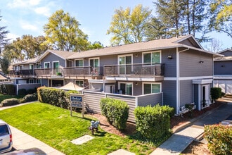 Building Photo - Welcome to Peachwood Apartments