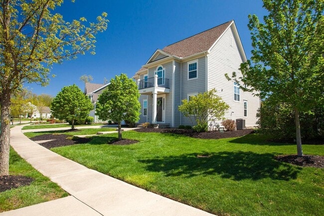 Building Photo - 10652 Arrowwood Dr