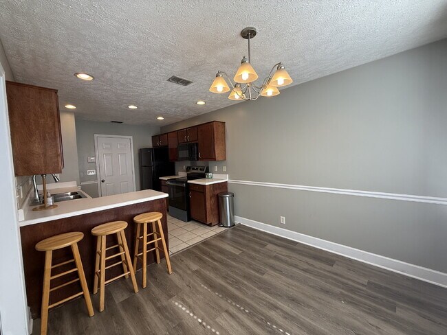Building Photo - Beautiful One-Level Home with 2-Car Garage, Fenced Yard & Lawn Care Included