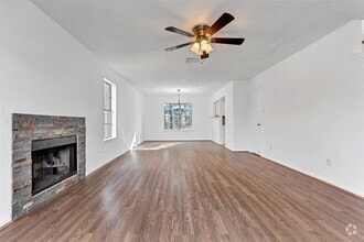 Building Photo - 13915 Dentwood Dr