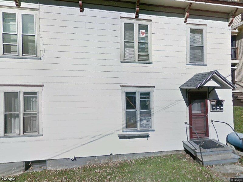 12 Downing St Unit 4, Montpelier, VT 05602 Room for Rent in