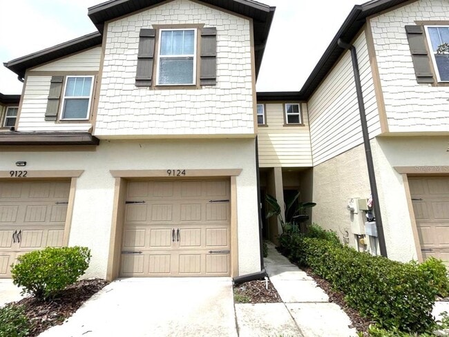 Building Photo - 9124 Hillcroft Dr