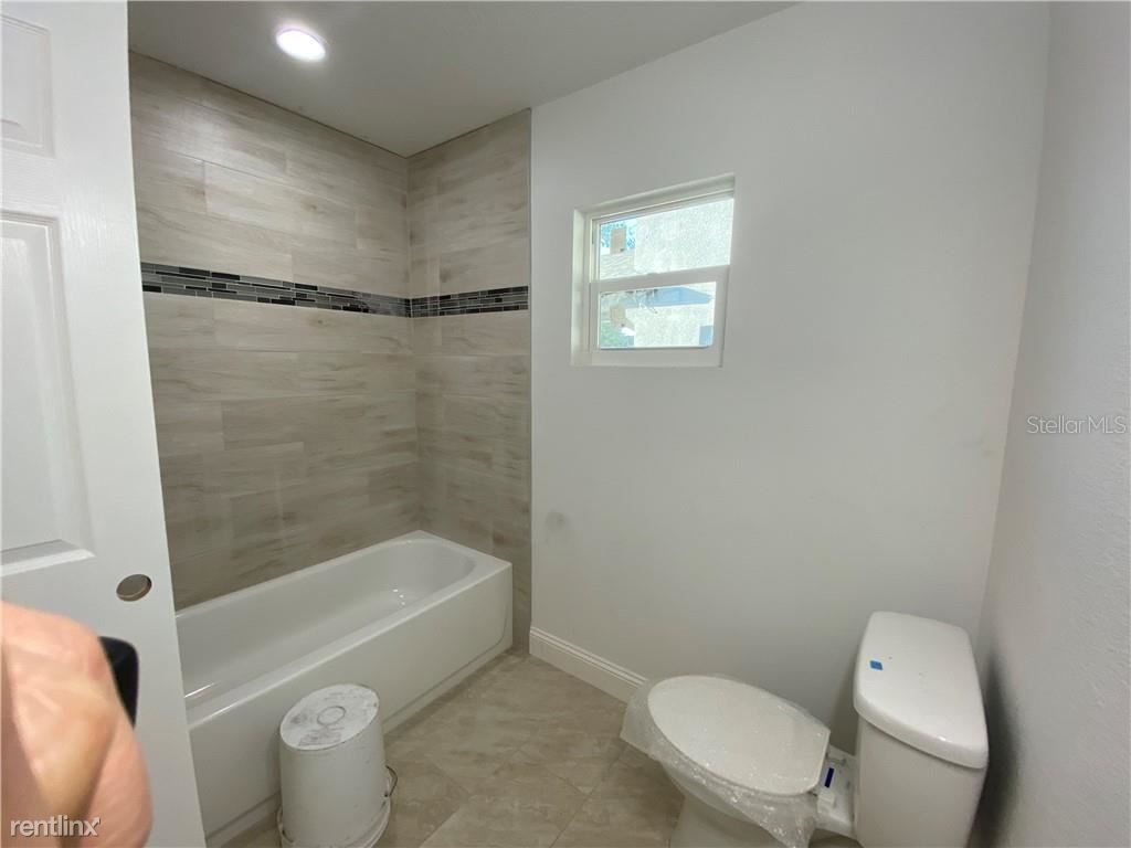 Foto del edificio - 4 br, 2 bath House - 6719 N Rome Ave