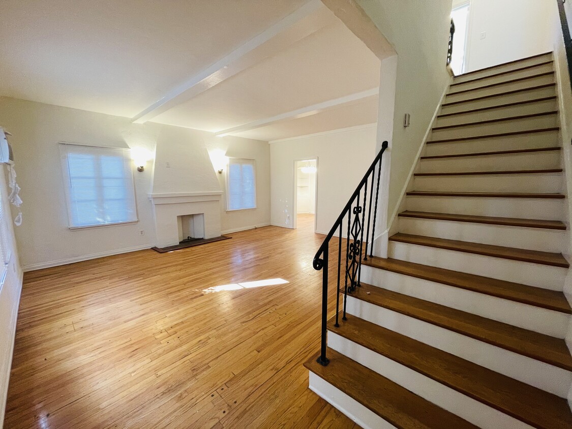 Unit C Living Room 1 - 207 S Arnaz Dr