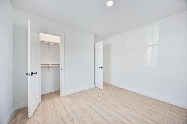 Foto del edificio - 6811 Del Rio St