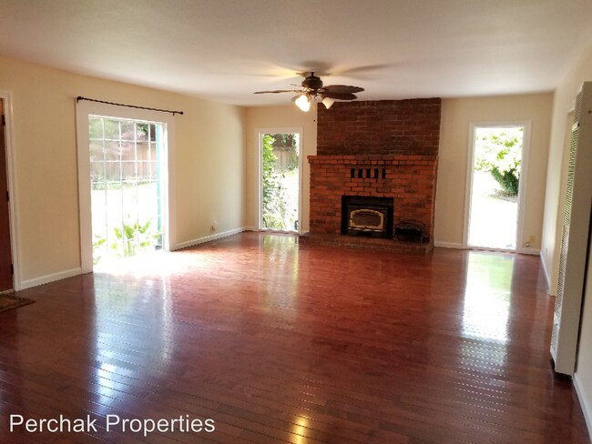 Building Photo - 3 br, 2 bath House - 112 El Portal
