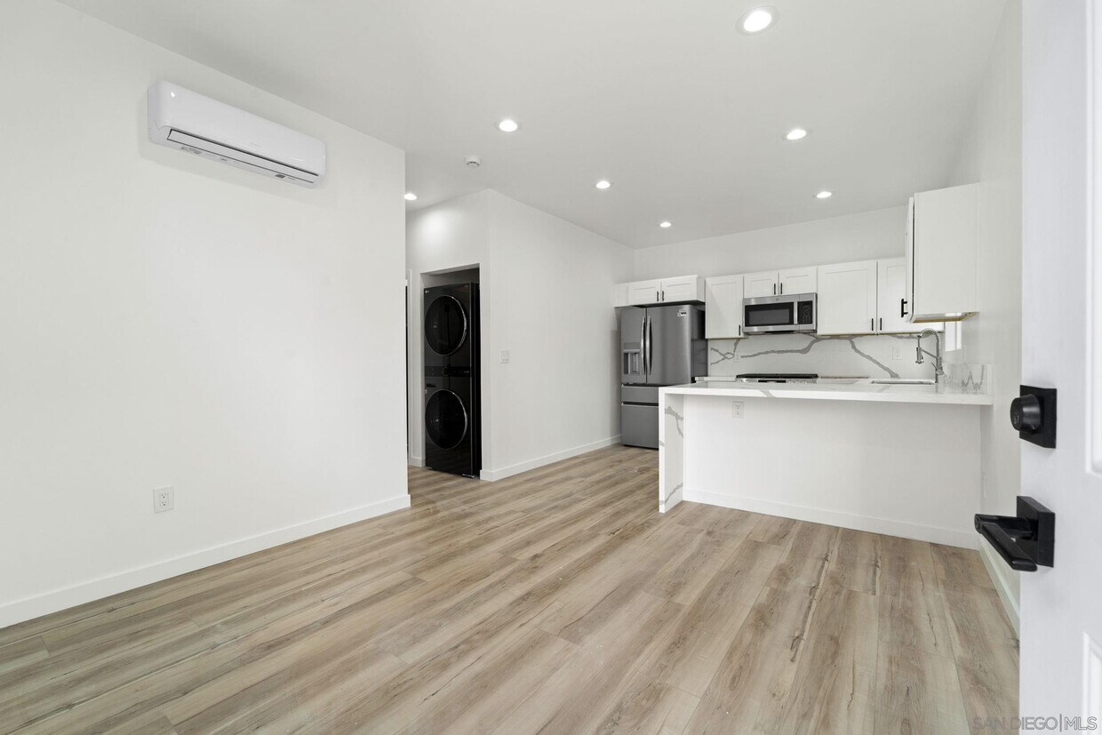 7229 Mohawk St, San Diego, CA 92115 Condo for Rent in San Diego, CA