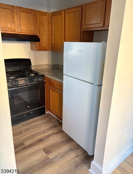 Building Photo - 64 James St