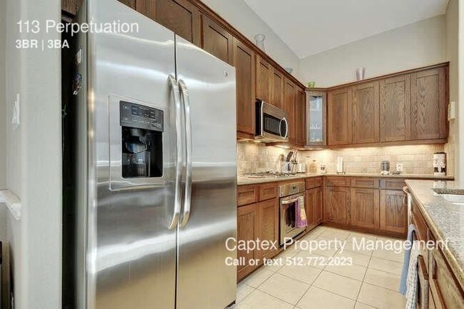 Building Photo - 113 Perpetuation Dr