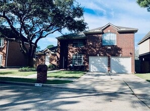 Building Photo - 5739 Henniker Dr