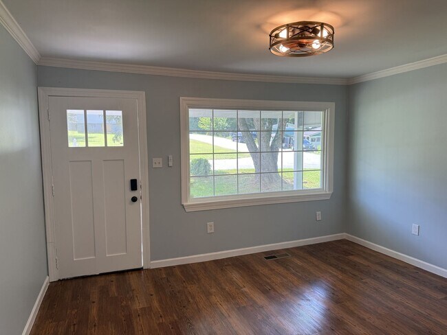 Foto del edificio - 161 Kathryn Rd