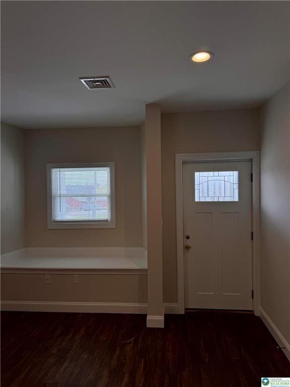 Foto del edificio - 5880 Sullivan Trail