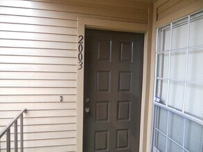 Building Photo - 10555 Turtlewood Ct