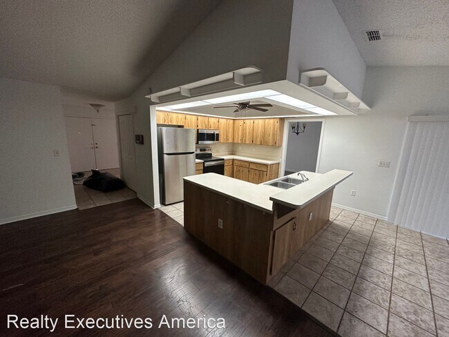Foto del edificio - 3 br, 2 bath House - 1147 Battersea Avenue