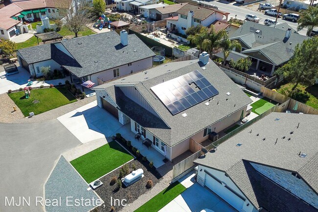 Foto del edificio - 4 br, 2 bath House - 914 Passion Place