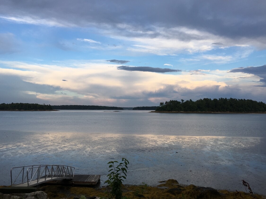 Photo - 383 Lower Flying Point Rd (Freeport, ME)