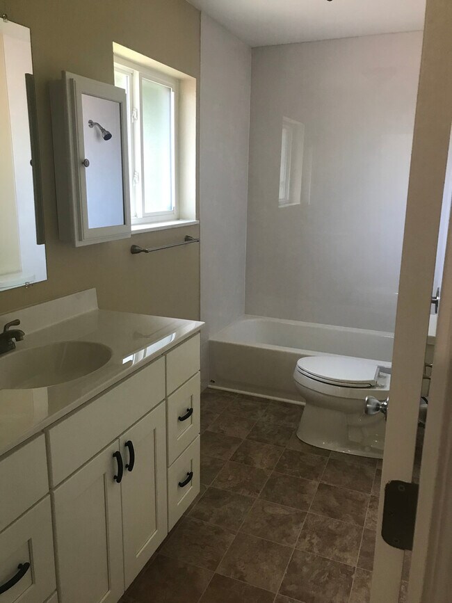 Foto del edificio - 760 Excalibur St