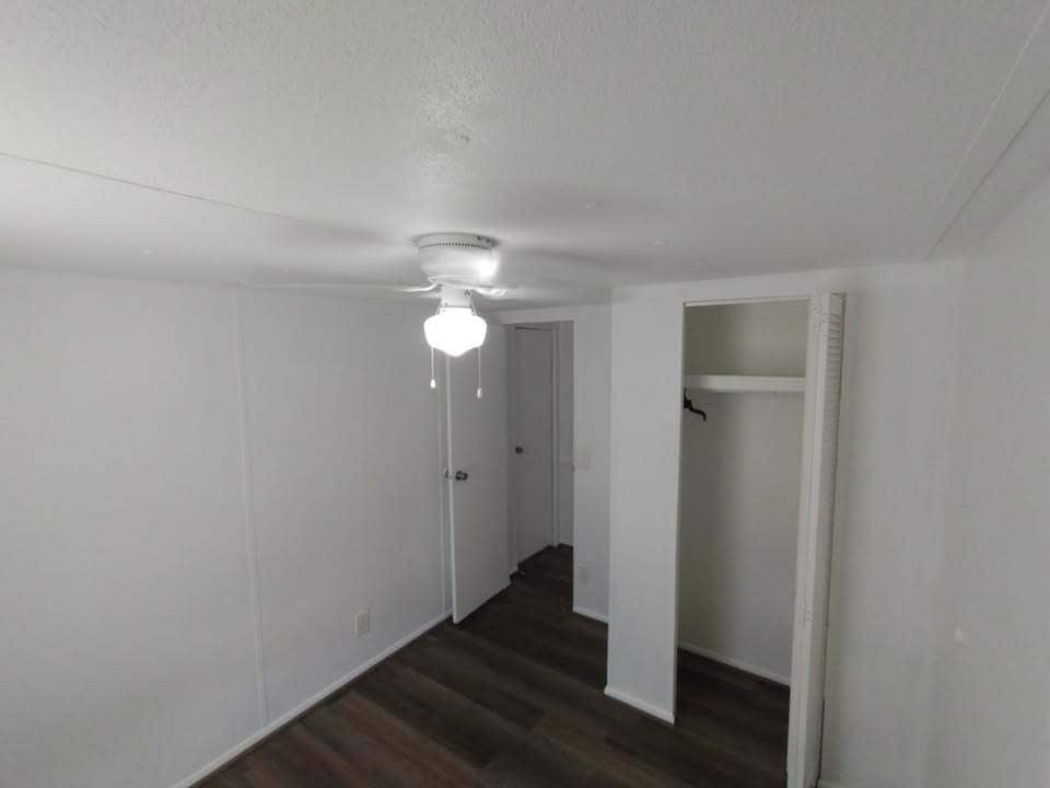 Primary Photo - 2702 NW 50th Ave