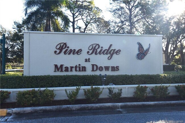 Foto del edificio - 1514 SW Silver Pine Way