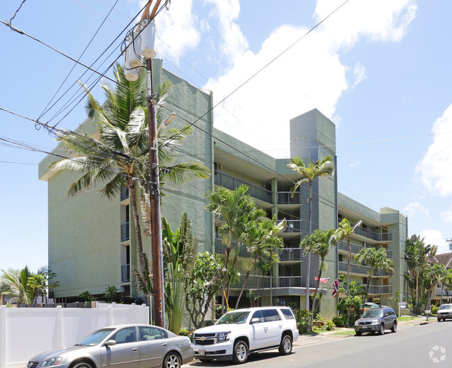 Building Photo - Sunset Shores Condos