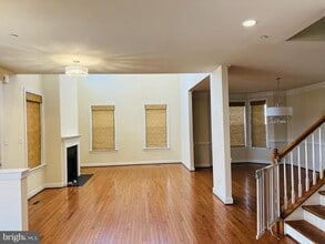 Building Photo - 107 Shilling Ave