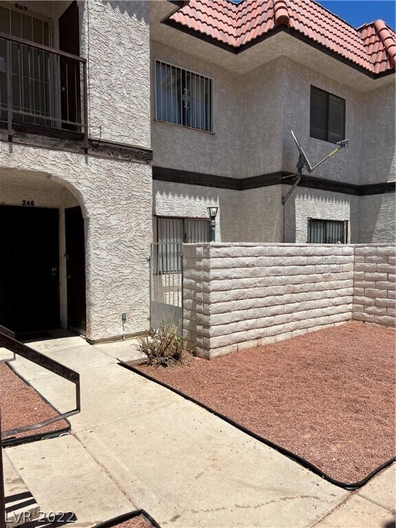 4300 N Lamont St Unit 246, Las Vegas, NV 89115 Condo for Rent in Las
