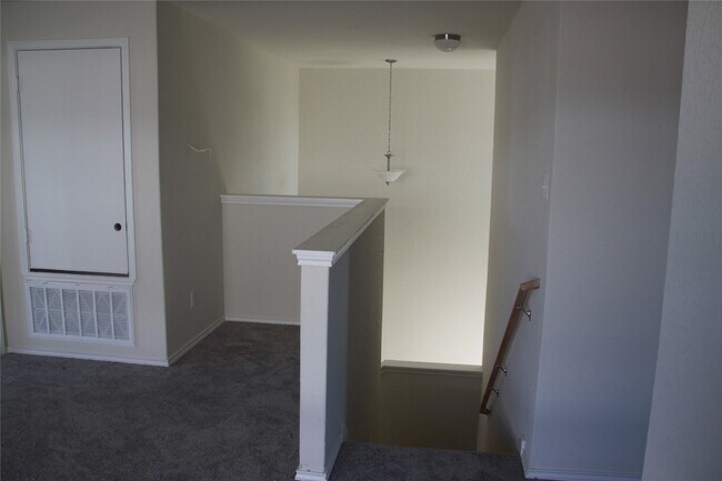 Building Photo - 128 Green Egret Wy