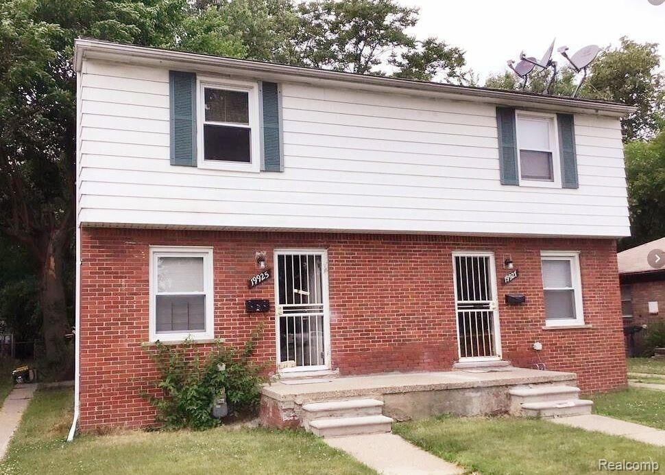 Foto principal - 19927 Greenfield Rd