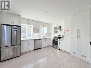 Building Photo - 2532 W 5th Ave